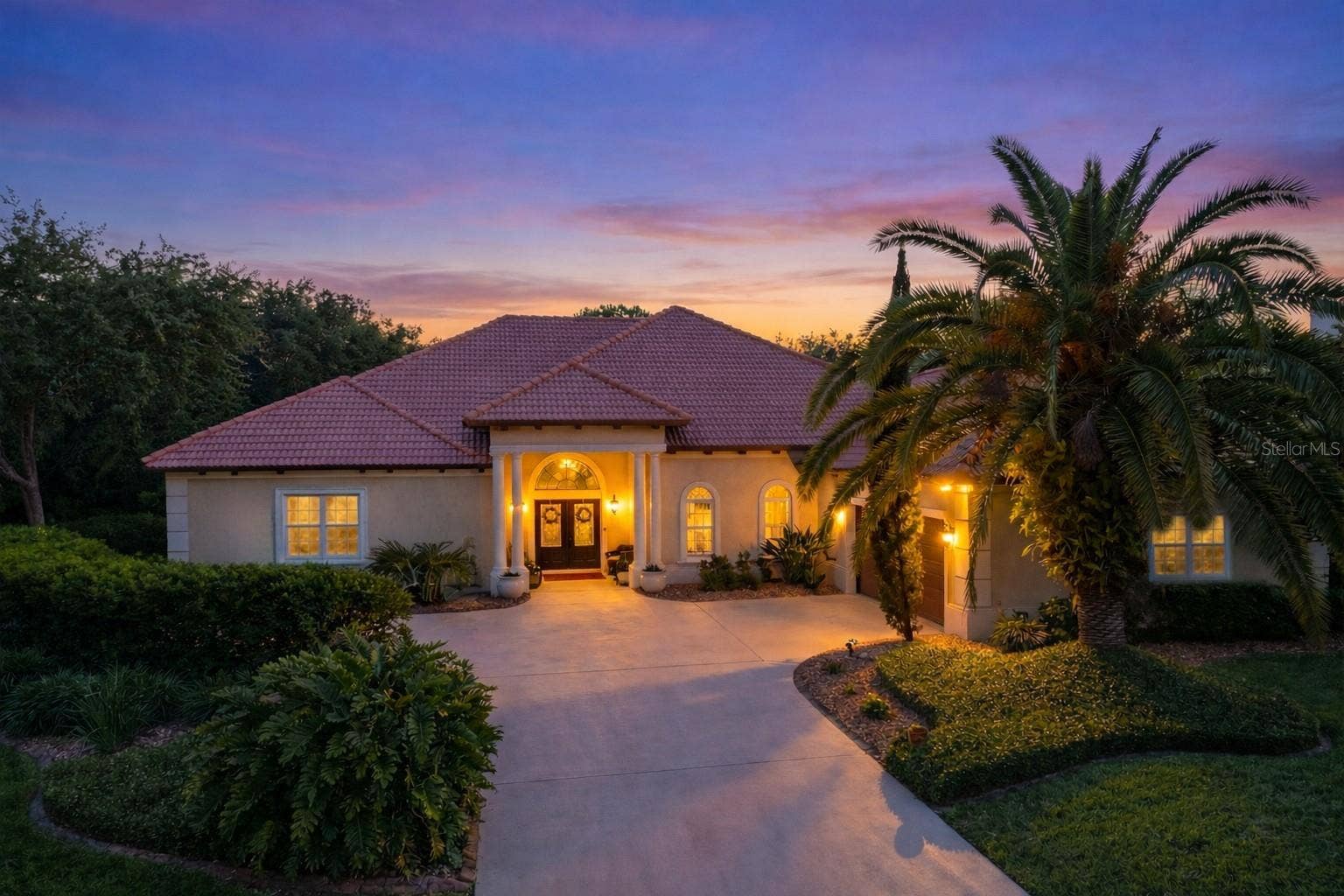 8 RUE RENOIR, Palm Coast, FL 32137 8 RUE RENOIR, Palm Coast, FL 32137