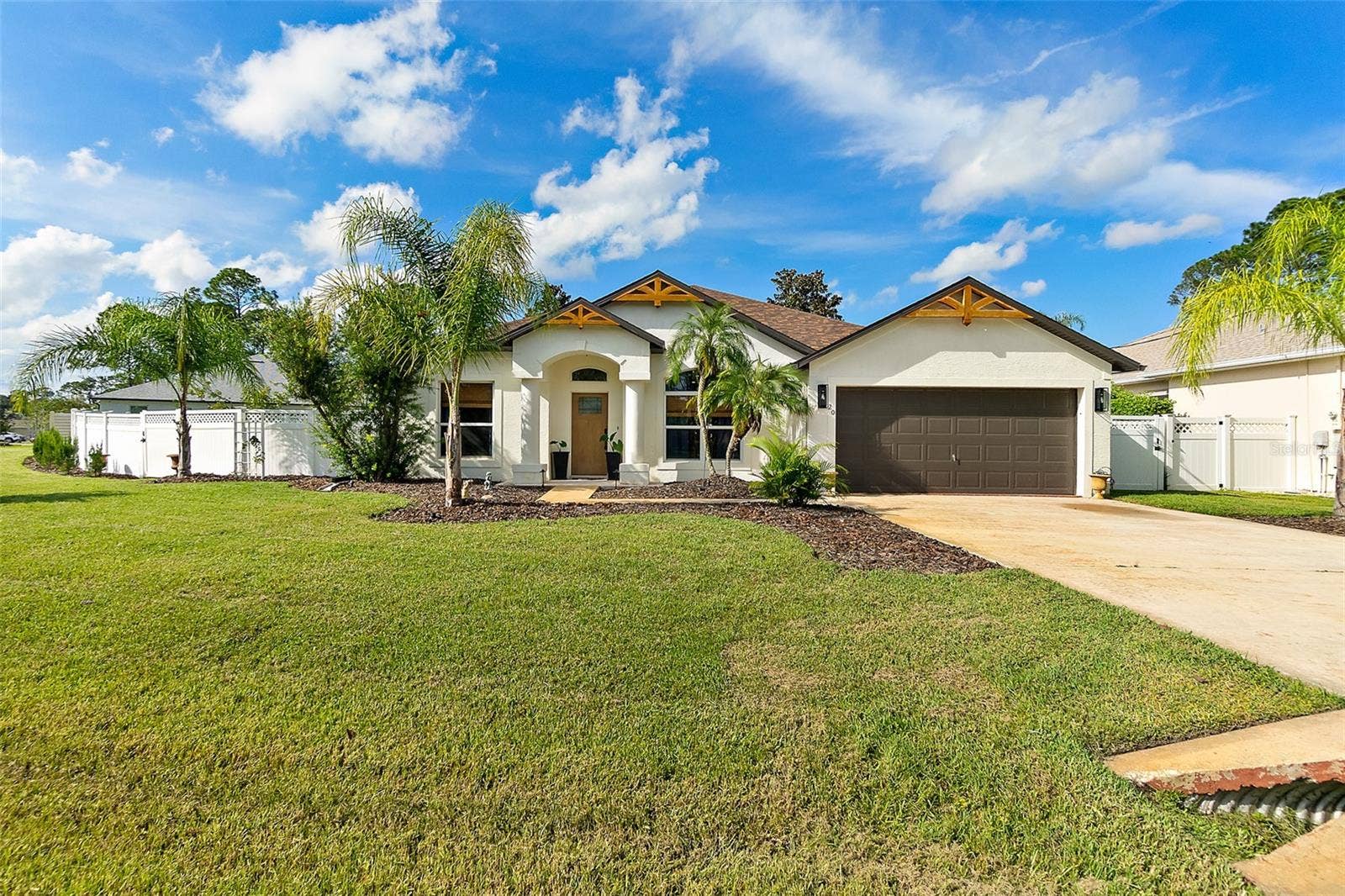 20 EASTWOOD DRIVE, Palm Coast, FL 32164 20 EASTWOOD DRIVE, Palm Coast, FL 32164