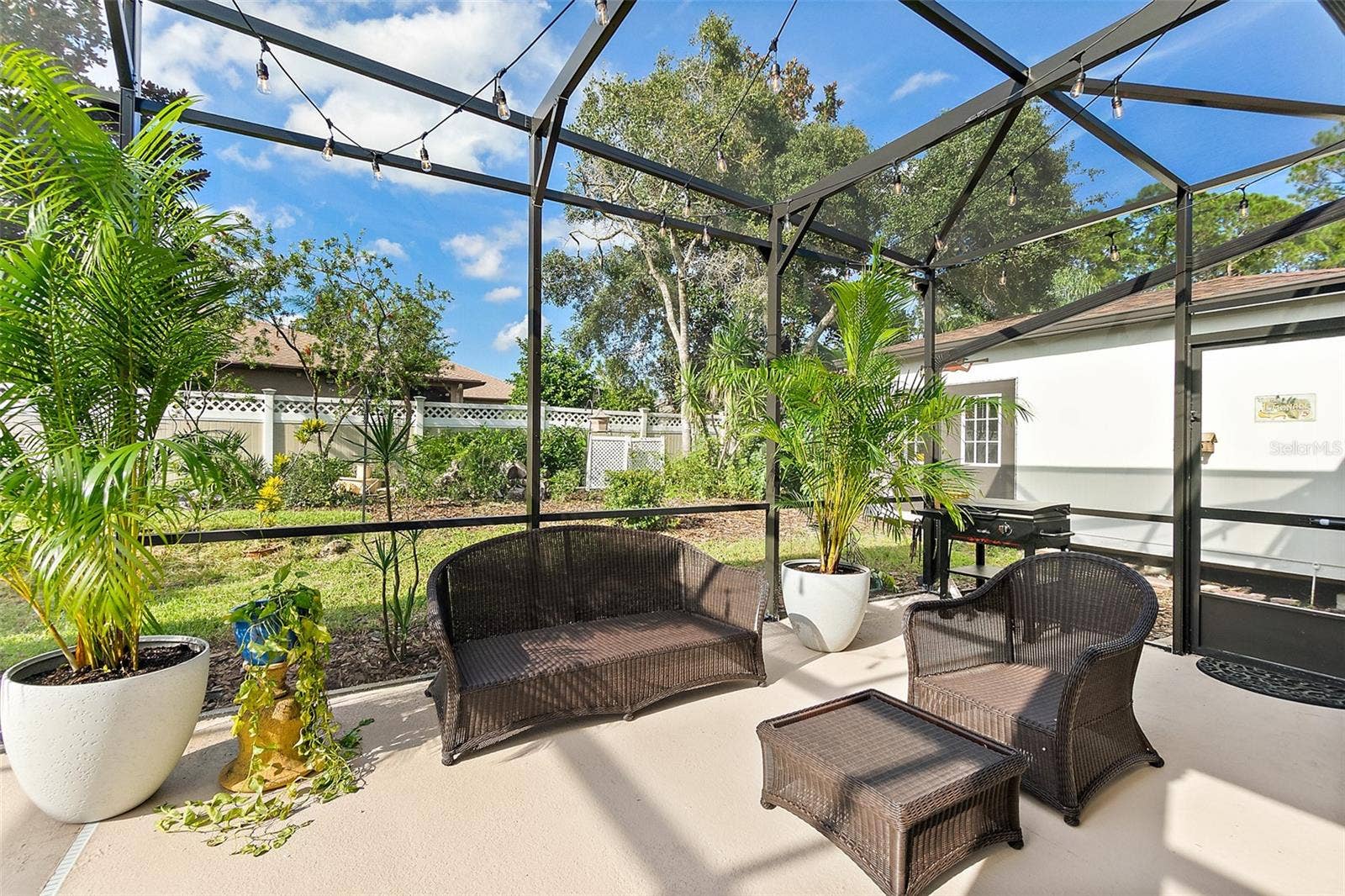 20 EASTWOOD DRIVE, Palm Coast, FL 32164 20 EASTWOOD DRIVE, Palm Coast, FL 32164