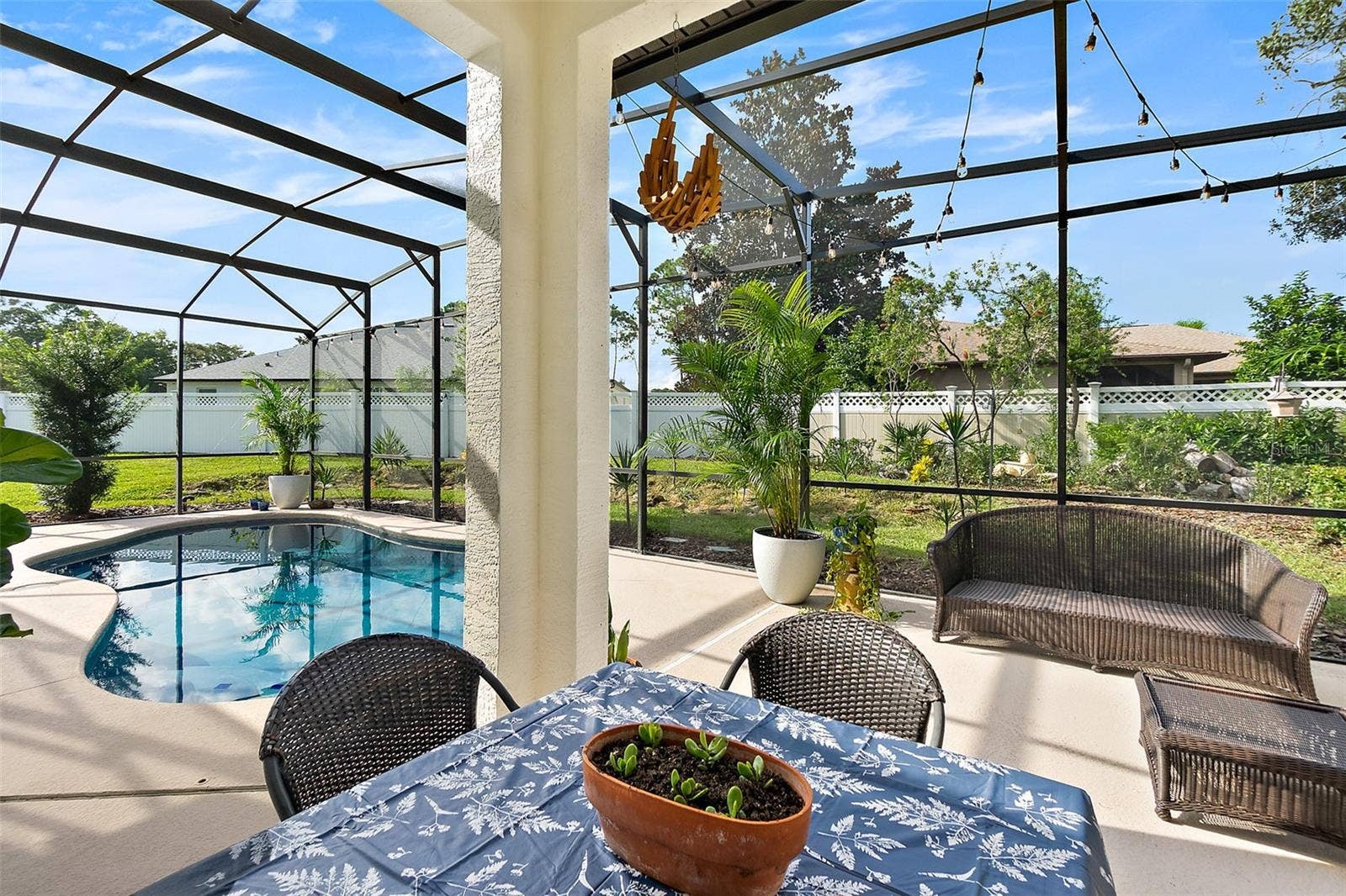 20 EASTWOOD DRIVE, Palm Coast, FL 32164 20 EASTWOOD DRIVE, Palm Coast, FL 32164