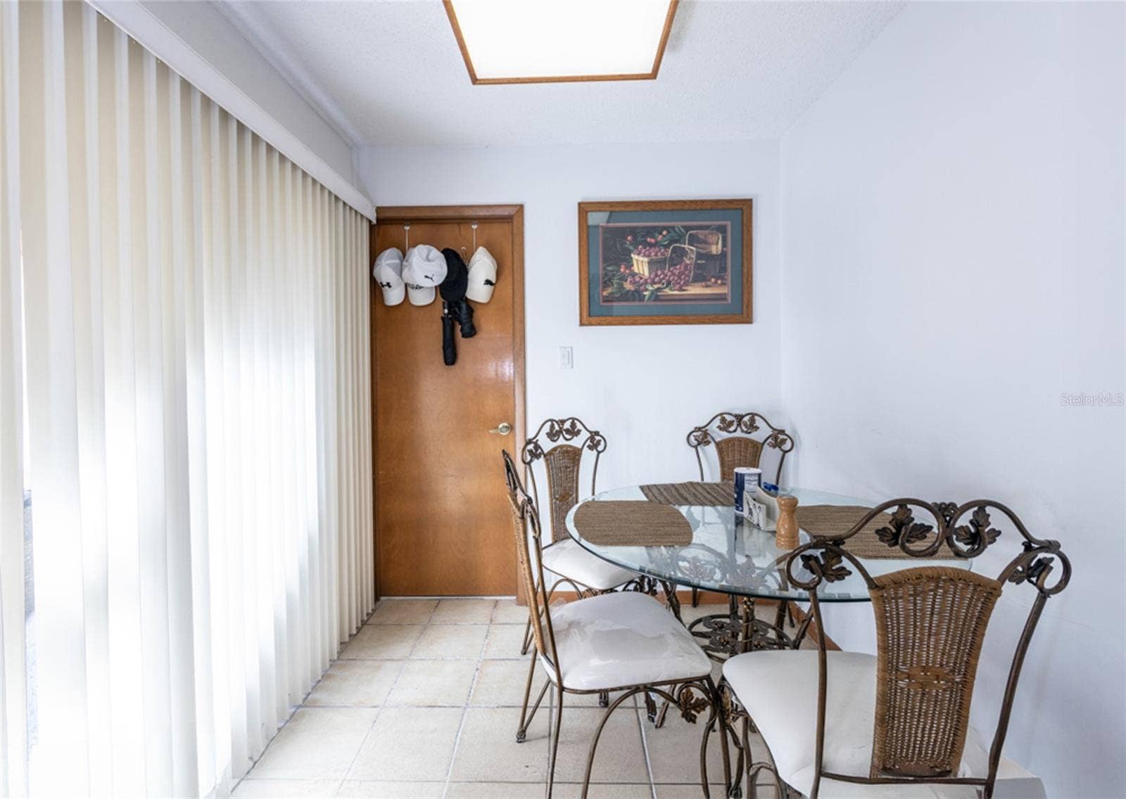 39 VILLAGE CIRCLE, #5-501, Palm Coast, FL 32164 Dining Room