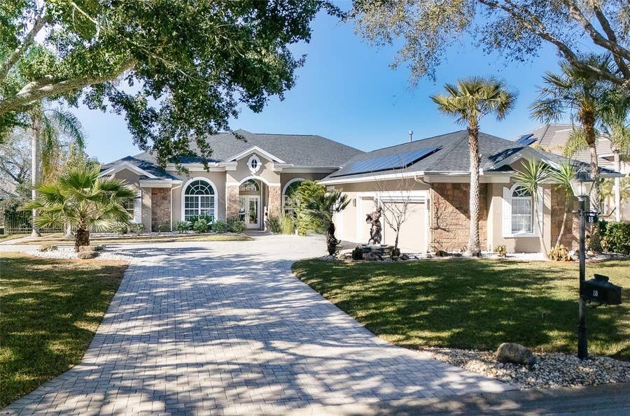 Property photo for 18 OLD OAK DRIVE N, Palm Coast, FL