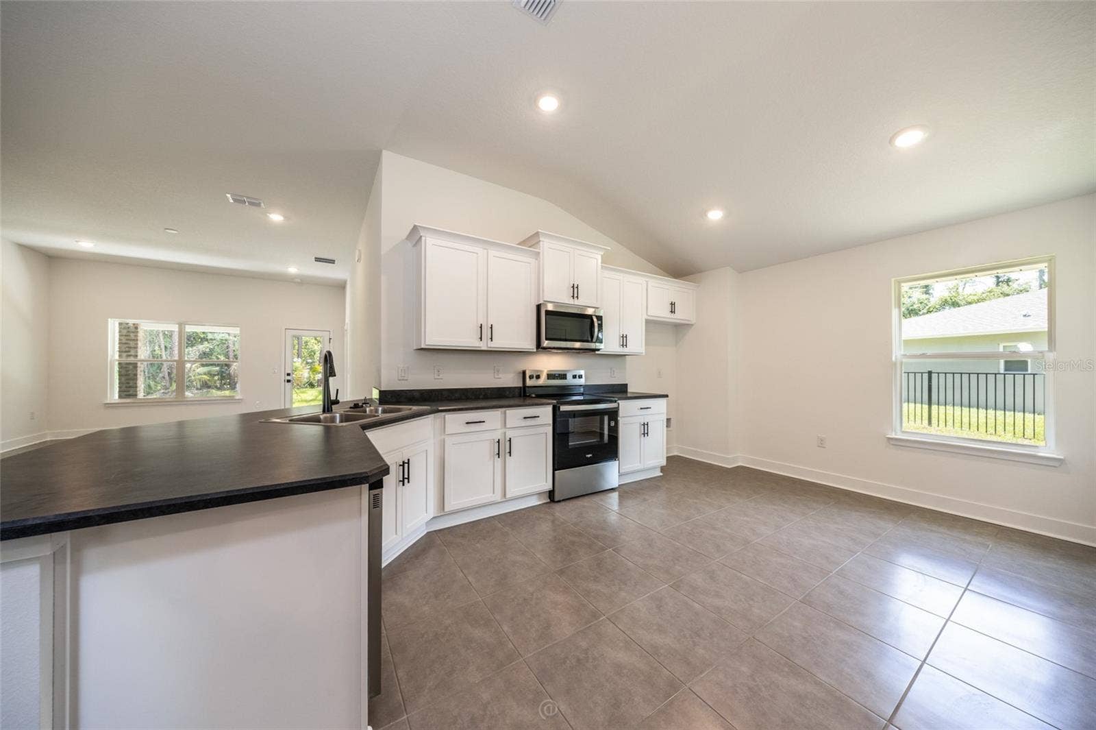 77 PICKERING DRIVE, Palm Coast, FL 32164 77 PICKERING DRIVE, Palm Coast, FL 32164
