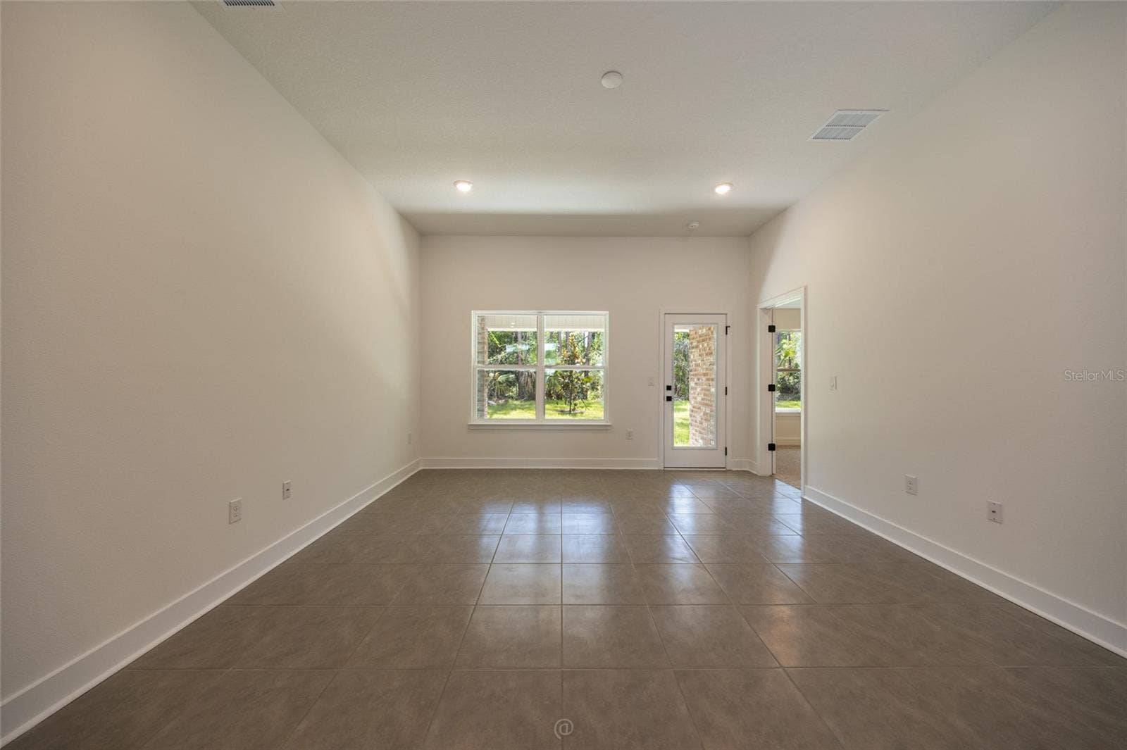 77 PICKERING DRIVE, Palm Coast, FL 32164 77 PICKERING DRIVE, Palm Coast, FL 32164