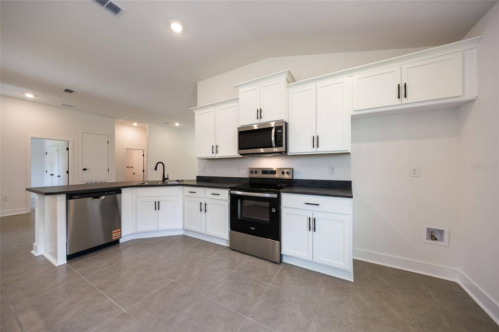 77 PICKERING DRIVE, Palm Coast, FL 32164 77 PICKERING DRIVE, Palm Coast, FL 32164