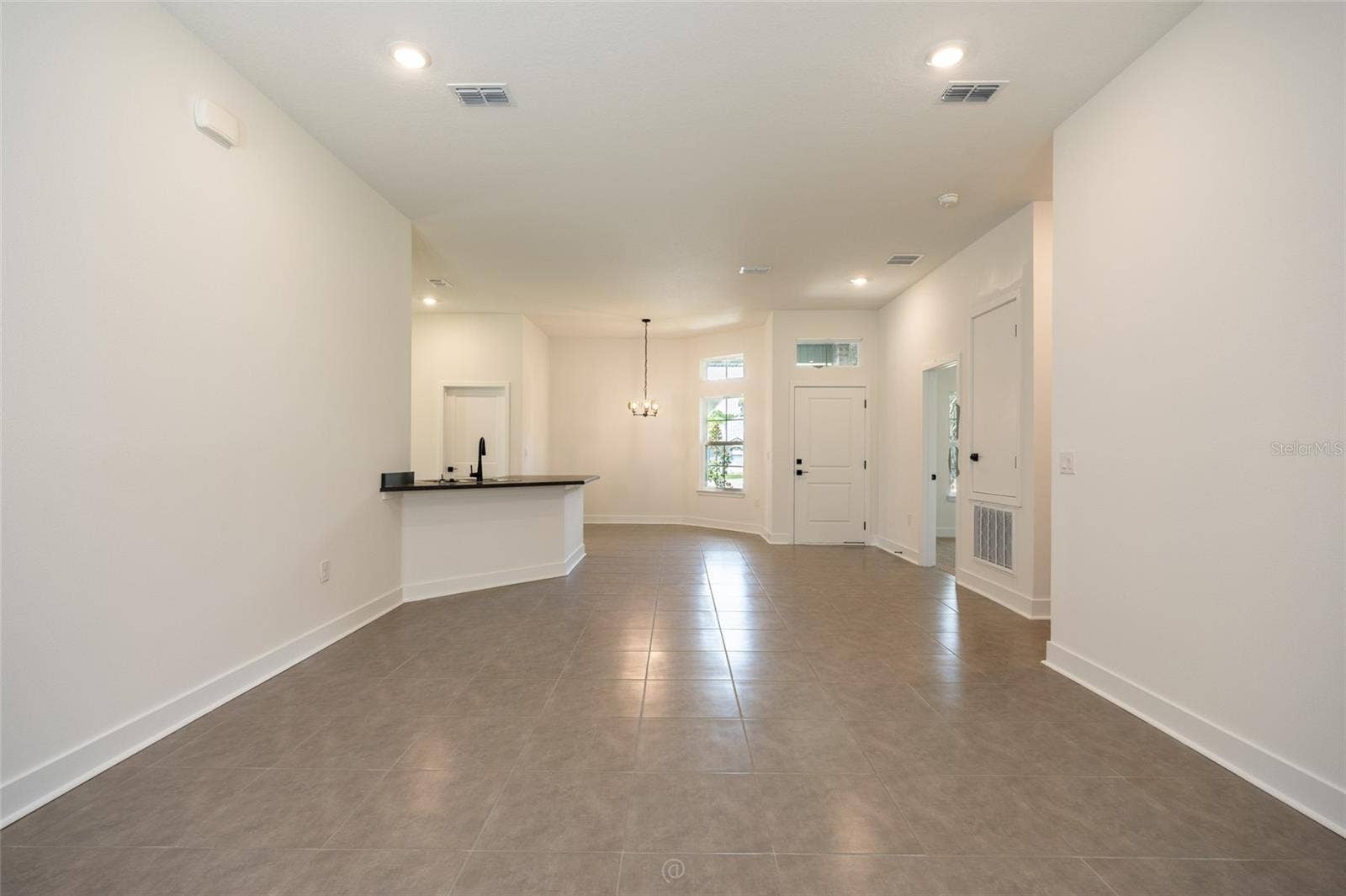 77 PICKERING DRIVE, Palm Coast, FL 32164 77 PICKERING DRIVE, Palm Coast, FL 32164