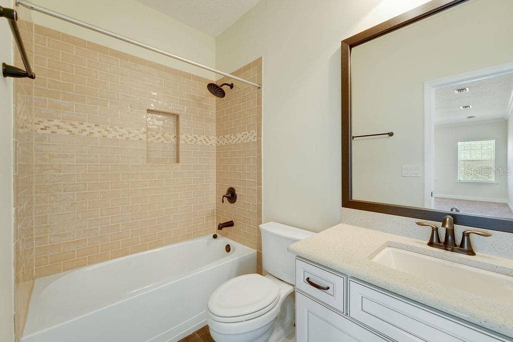 4 HIDDEN TREASURE DRIVE, Palm Coast, FL 32137 4 HIDDEN TREASURE DRIVE, Palm Coast, FL 32137