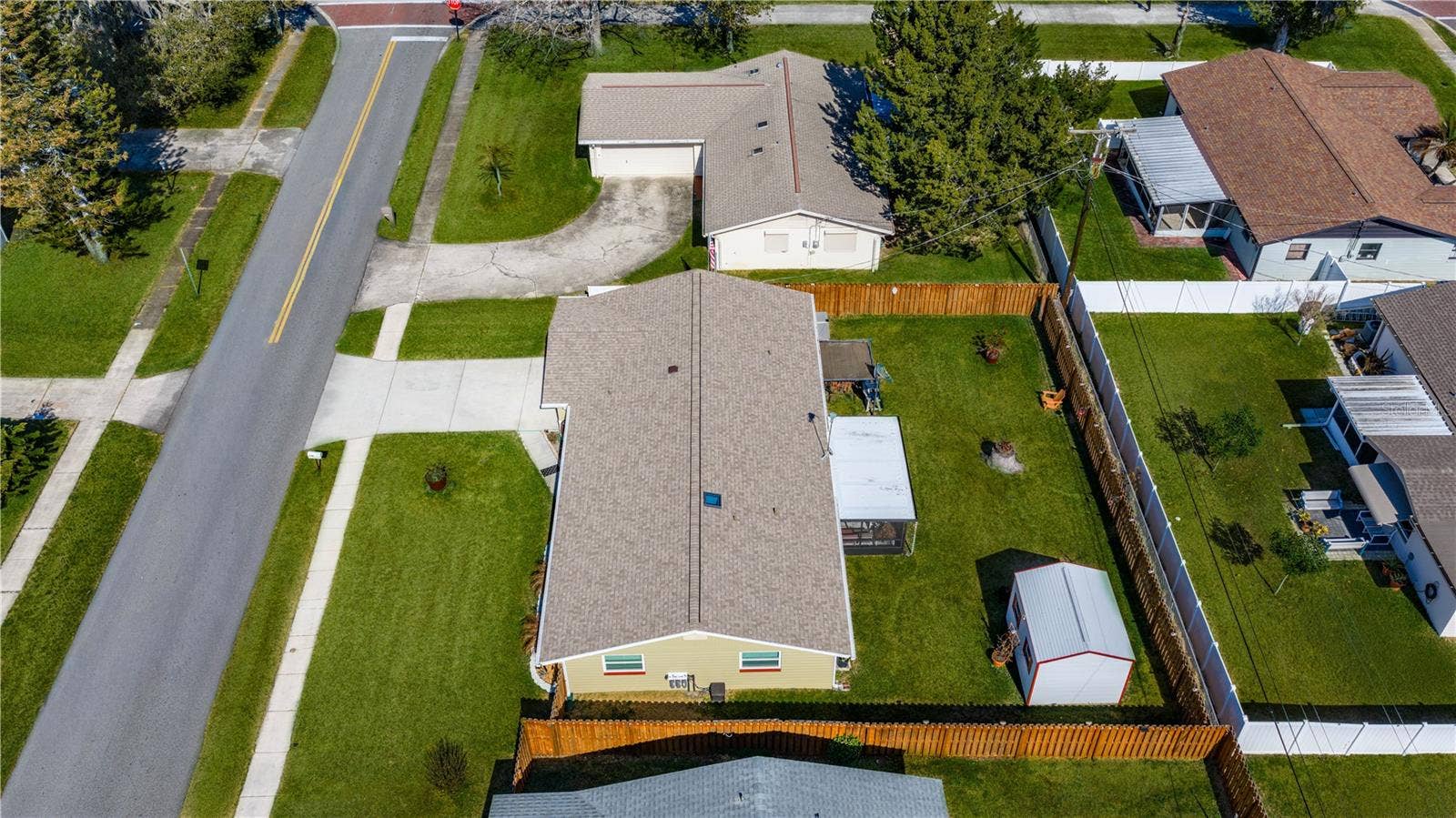 2005 ORIOLE LANE, South Daytona, FL 32119