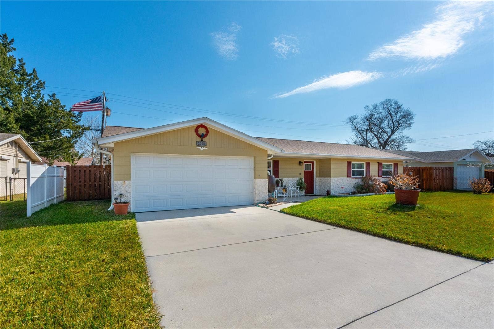 2005 ORIOLE LANE, South Daytona, FL 32119