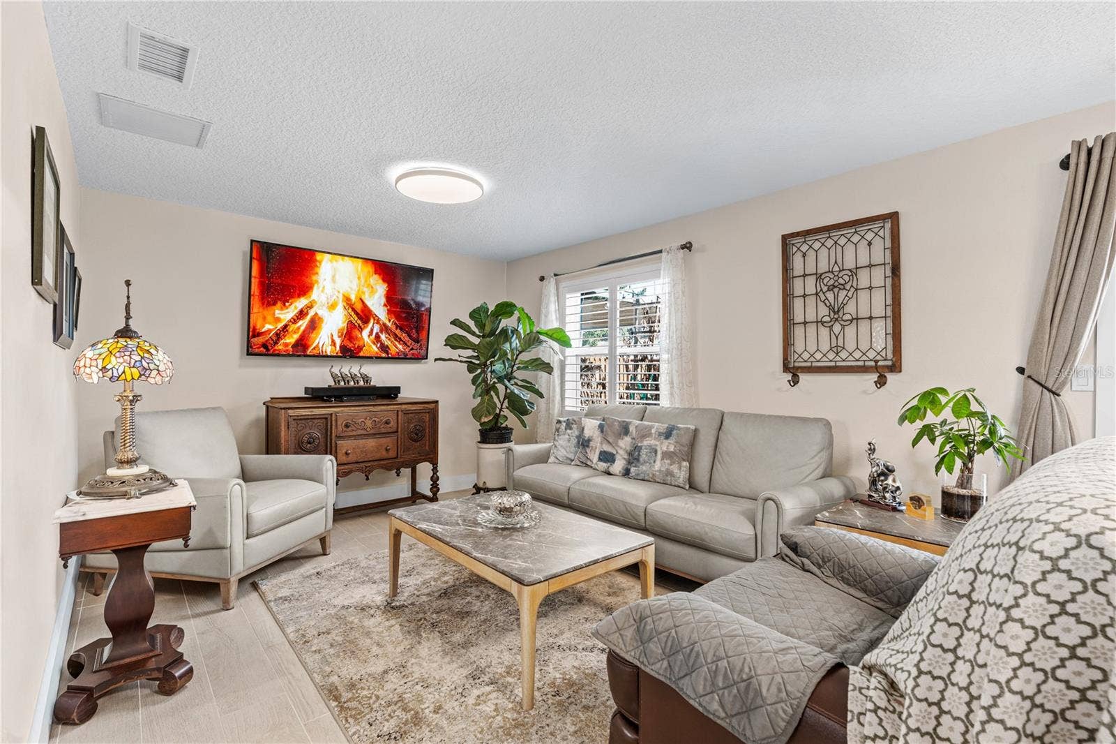 2005 ORIOLE LANE, South Daytona, FL 32119