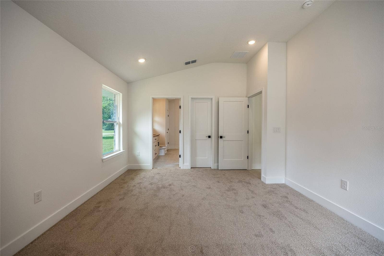 7 ZIRCON COURT, Palm Coast, FL 32164 7 ZIRCON COURT, Palm Coast, FL 32164