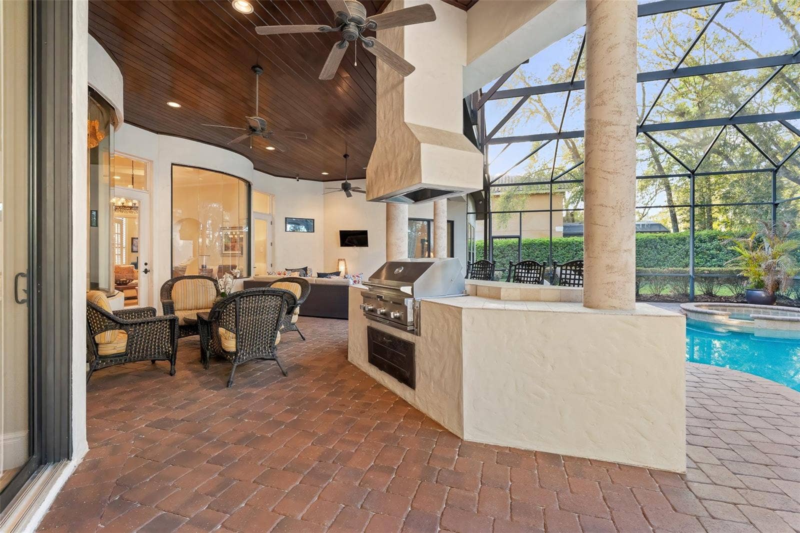 7341 BELLA FORESTA PLACE, Sanford, FL 32771 Pool/Lanai