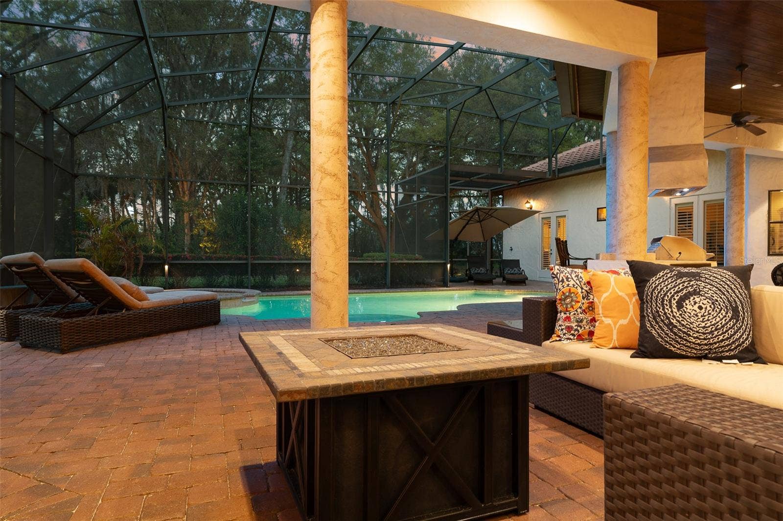 7341 BELLA FORESTA PLACE, Sanford, FL 32771 Twilight Pool/Lanai