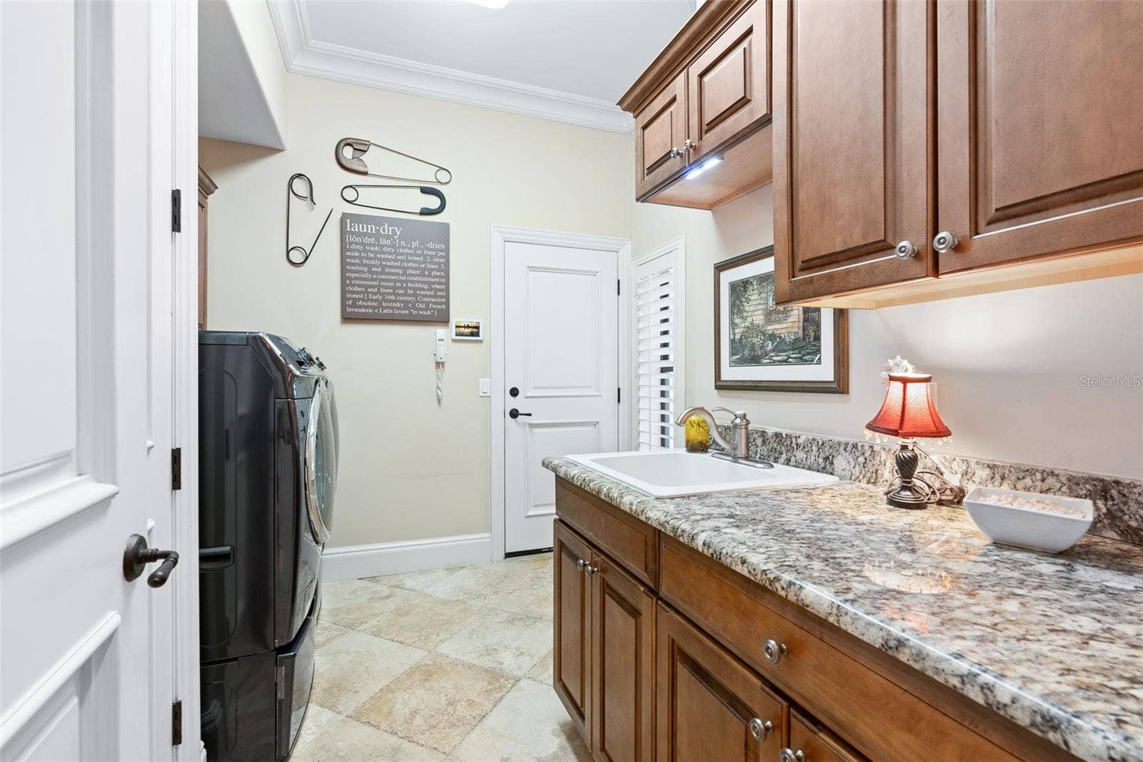 7341 BELLA FORESTA PLACE, Sanford, FL 32771 Laundry Room