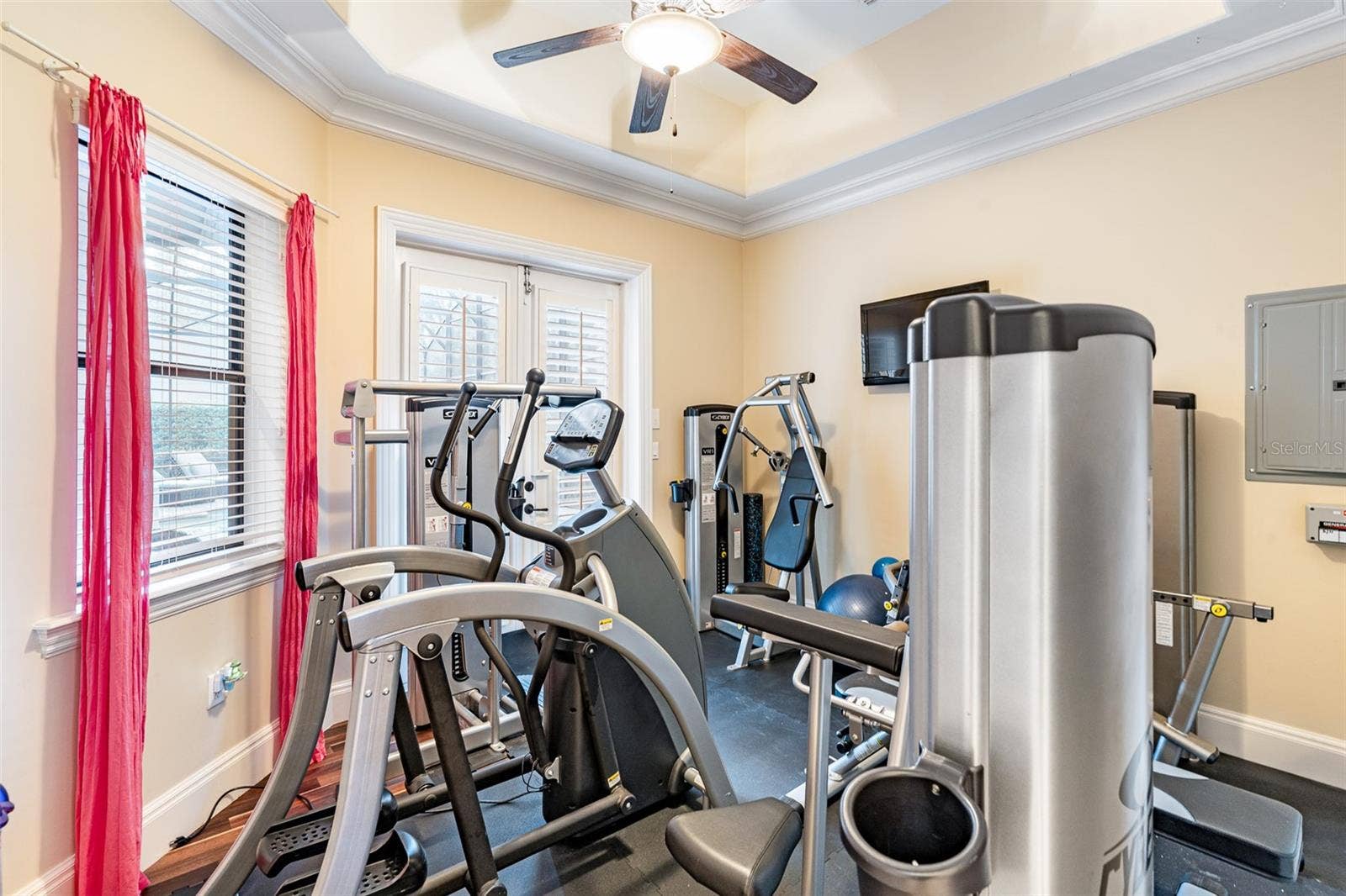 7341 BELLA FORESTA PLACE, Sanford, FL 32771 Home Gym