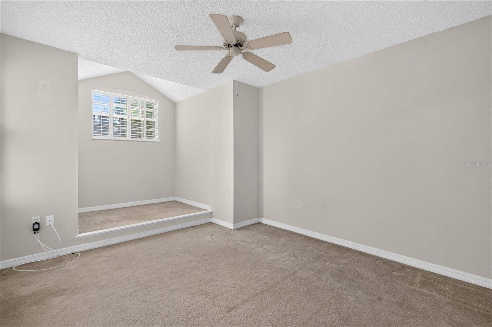 525 LAKE BRIDGE DRIVE, Ormond Beach, FL 32174 AI Staged
