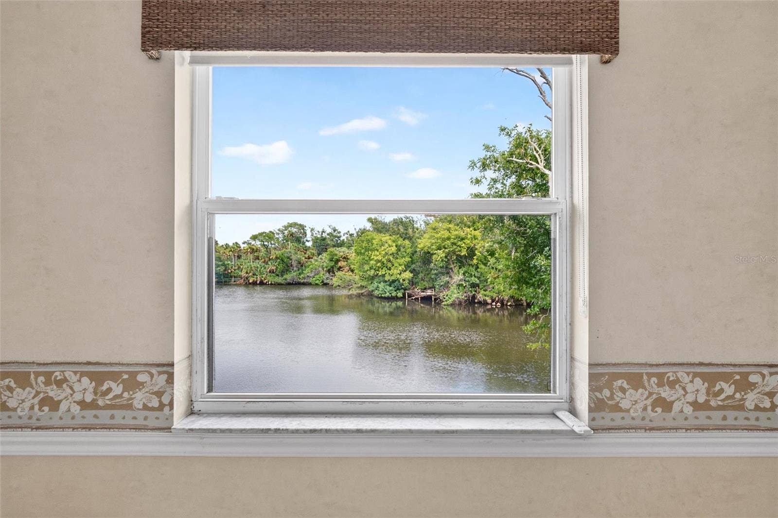 525 LAKE BRIDGE DRIVE, Ormond Beach, FL 32174 525 LAKE BRIDGE DRIVE, Ormond Beach, FL 32174