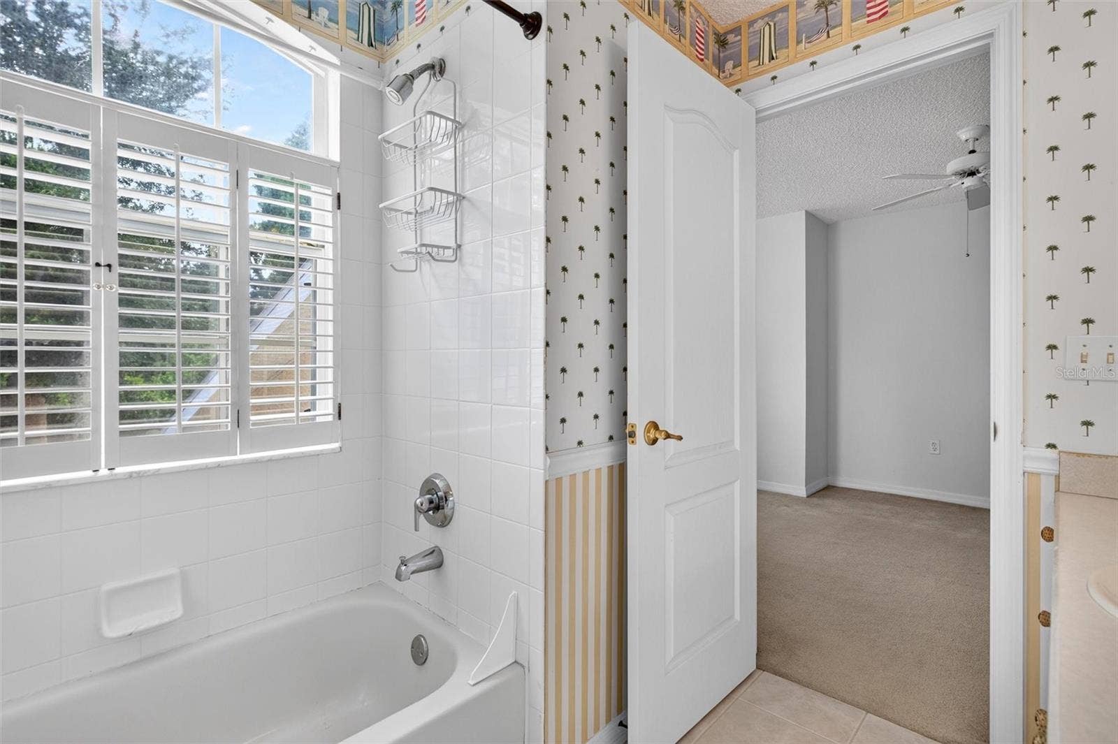 525 LAKE BRIDGE DRIVE, Ormond Beach, FL 32174 525 LAKE BRIDGE DRIVE, Ormond Beach, FL 32174