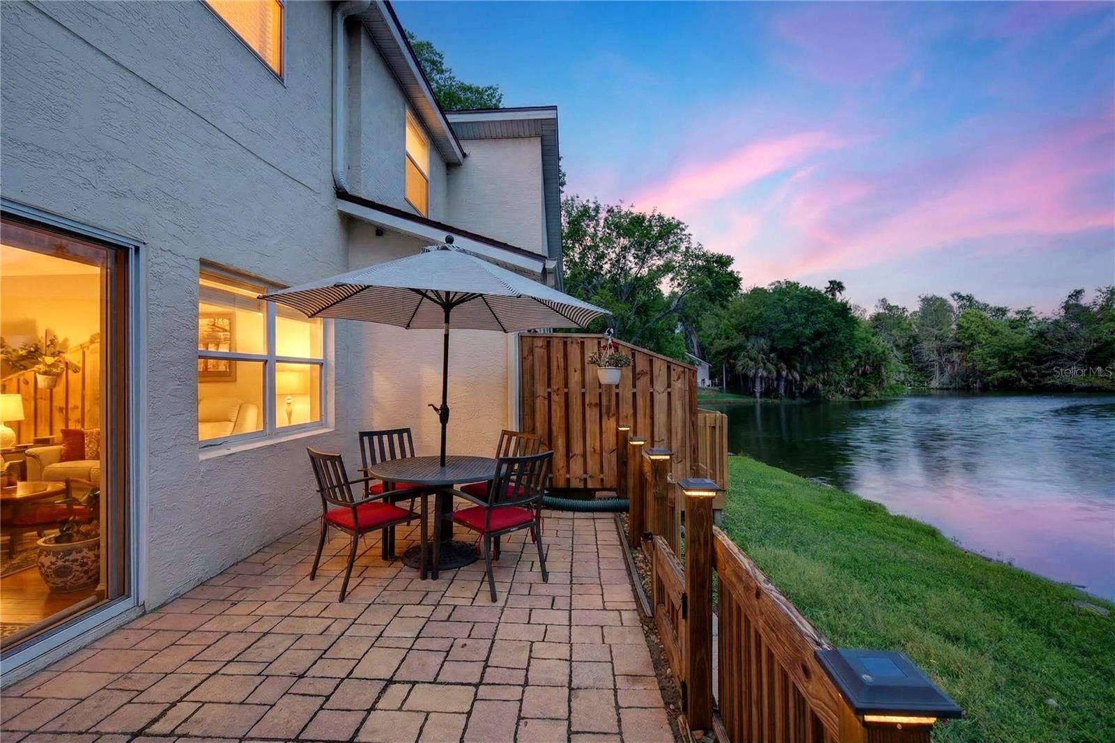 525 LAKE BRIDGE DRIVE, Ormond Beach, FL 32174 525 LAKE BRIDGE DRIVE, Ormond Beach, FL 32174