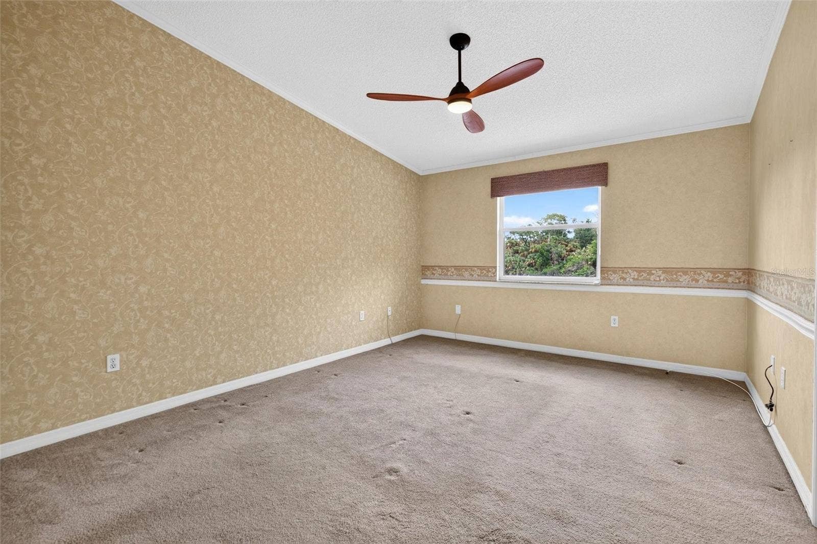 525 LAKE BRIDGE DRIVE, Ormond Beach, FL 32174 525 LAKE BRIDGE DRIVE, Ormond Beach, FL 32174