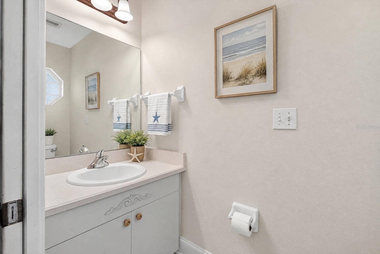 525 LAKE BRIDGE DRIVE, Ormond Beach, FL 32174 AI Staged