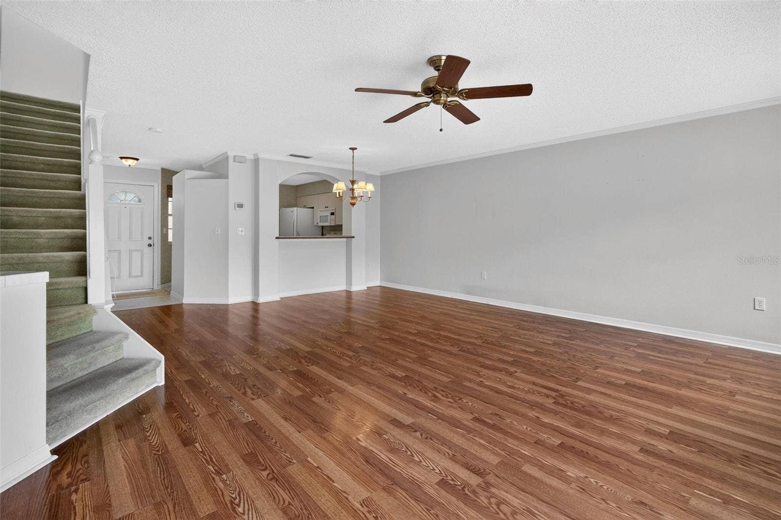 525 LAKE BRIDGE DRIVE, Ormond Beach, FL 32174 525 LAKE BRIDGE DRIVE, Ormond Beach, FL 32174