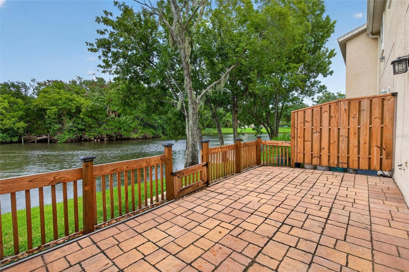 525 LAKE BRIDGE DRIVE, Ormond Beach, FL 32174 525 LAKE BRIDGE DRIVE, Ormond Beach, FL 32174