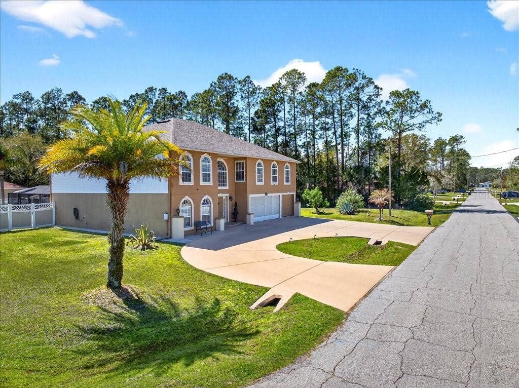 33 RED BARN DRIVE, Palm Coast, FL 32164 33 RED BARN DRIVE, Palm Coast, FL 32164