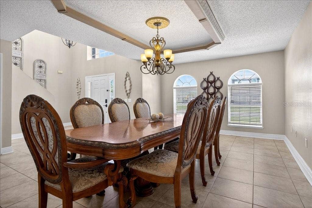 33 RED BARN DRIVE, Palm Coast, FL 32164 33 RED BARN DRIVE, Palm Coast, FL 32164