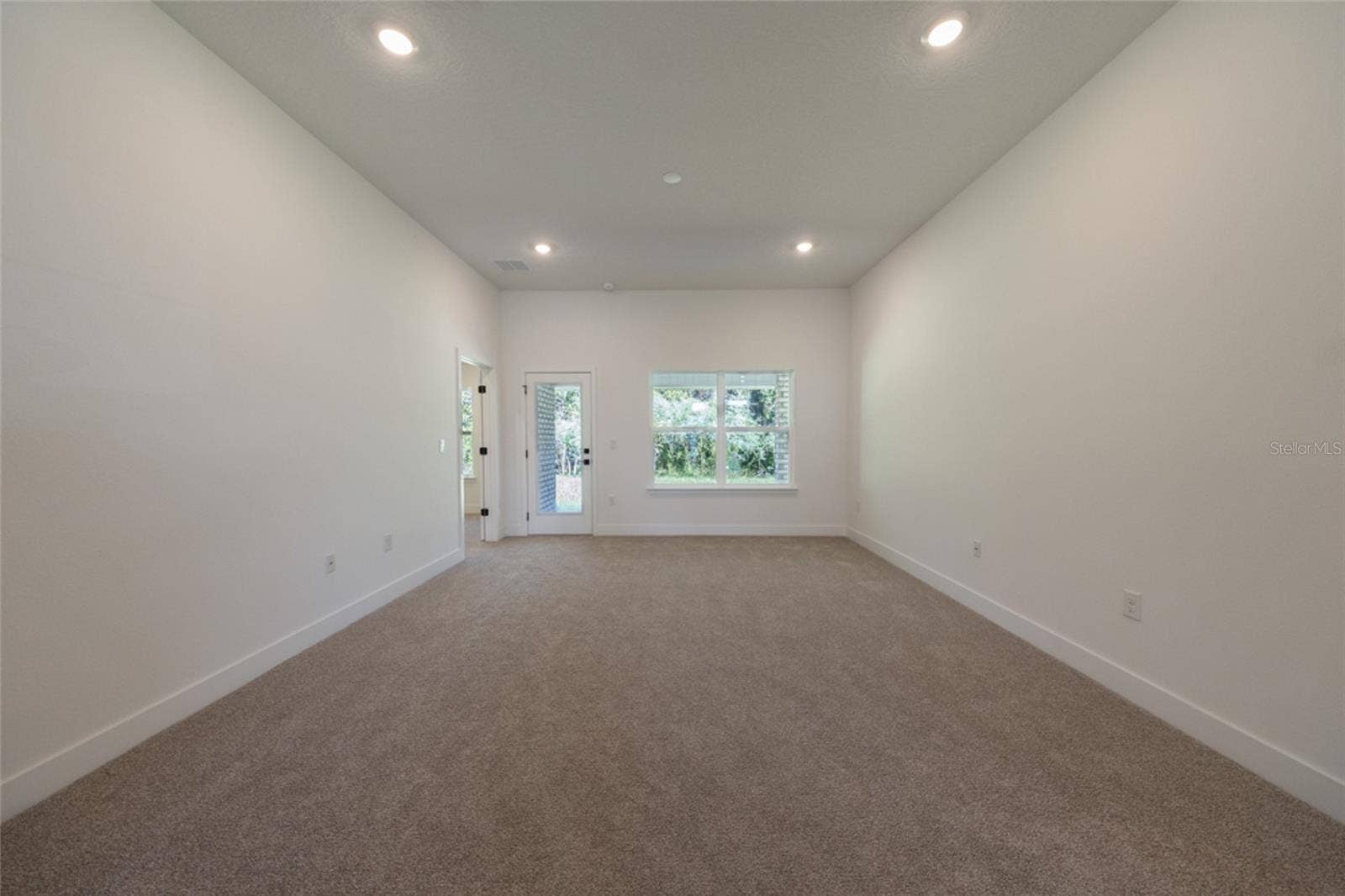 35 FARNELL LANE, Palm Coast, FL 32137