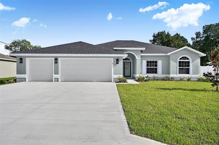 Property photo for 10 PERSIMMON DRIVE, Palm Coast, FL