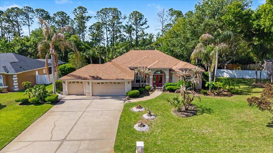 Property photo for 11 CRESCENT LAKE WAY, Ormond Beach, FL