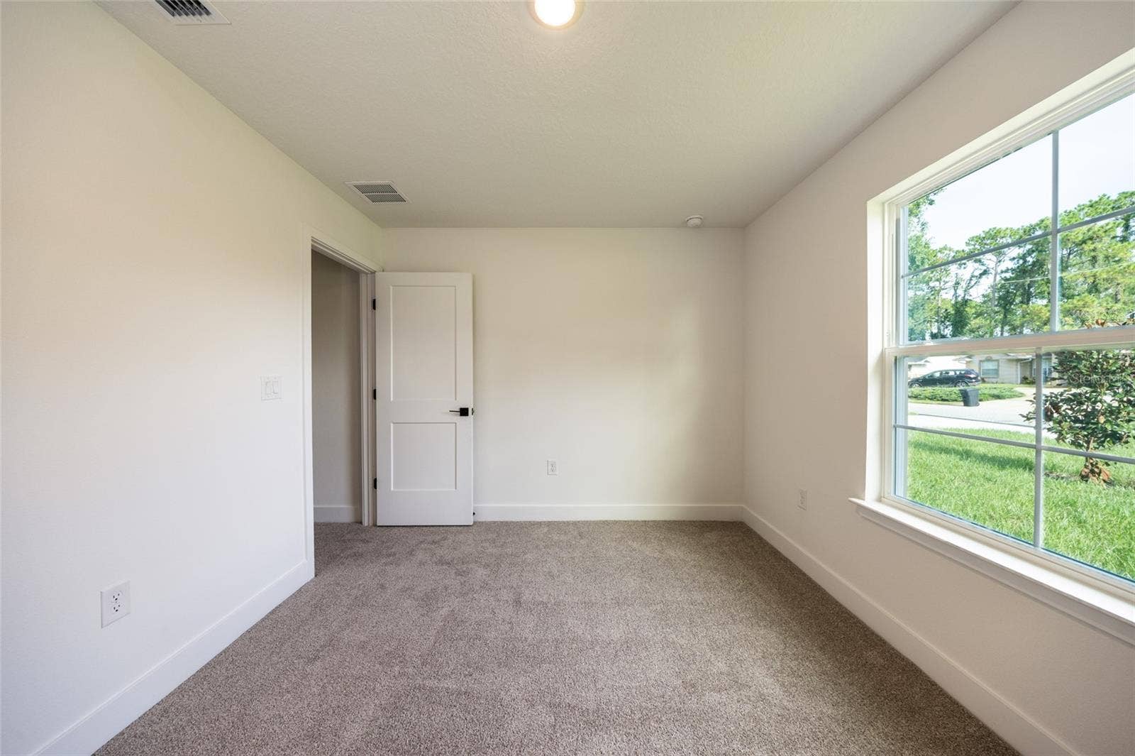 48 PHEASANT DRIVE, Palm Coast, FL 32164 48 PHEASANT DRIVE, Palm Coast, FL 32164