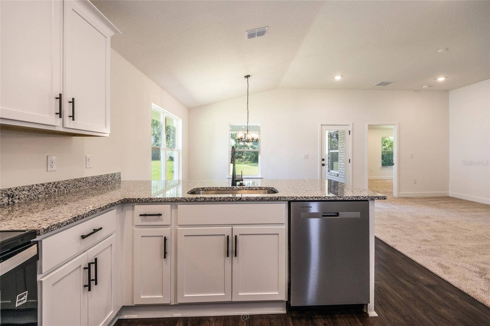 87 RAMBLEWOOD DRIVE, Palm Coast, FL 32164 87 RAMBLEWOOD DRIVE, Palm Coast, FL 32164