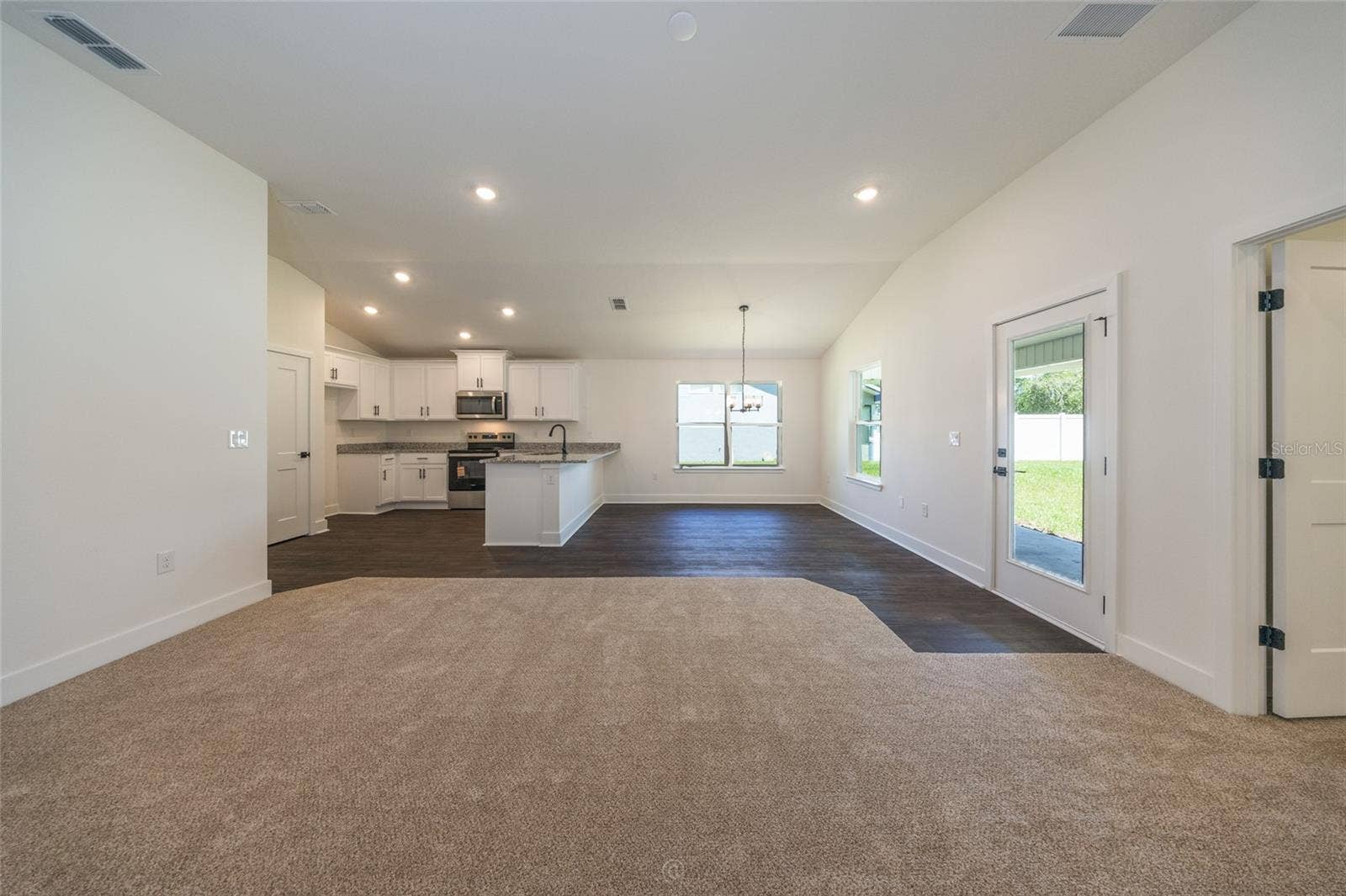 87 RAMBLEWOOD DRIVE, Palm Coast, FL 32164 87 RAMBLEWOOD DRIVE, Palm Coast, FL 32164
