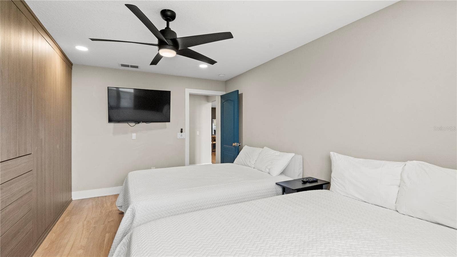3400 OCEAN SHORE BOULEVARD, #4, Ormond Beach, FL 32176 3400 OCEAN SHORE BOULEVARD, #4, Ormond Beach, FL 32176