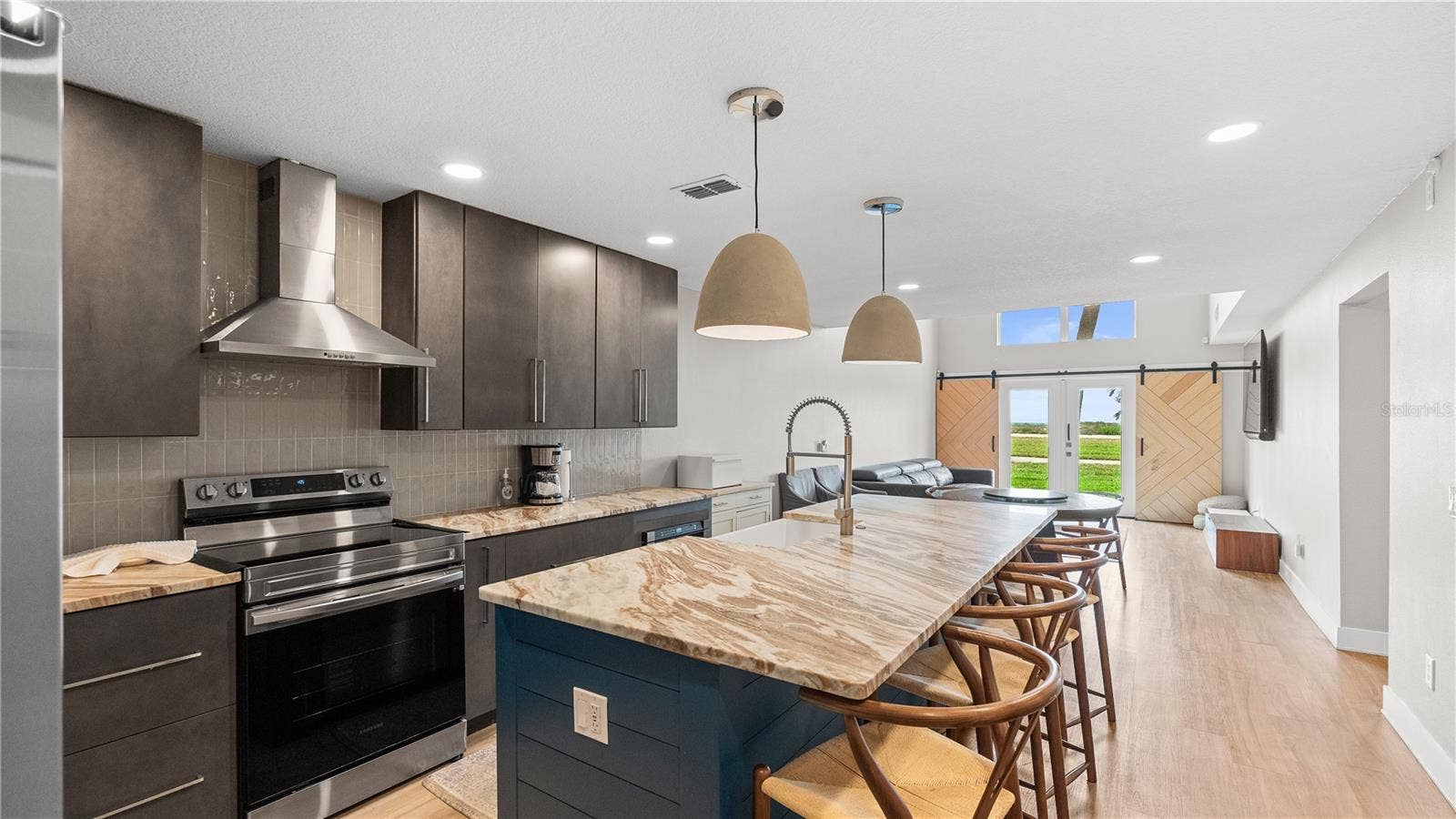 3400 OCEAN SHORE BOULEVARD, #4, Ormond Beach, FL 32176 3400 OCEAN SHORE BOULEVARD, #4, Ormond Beach, FL 32176