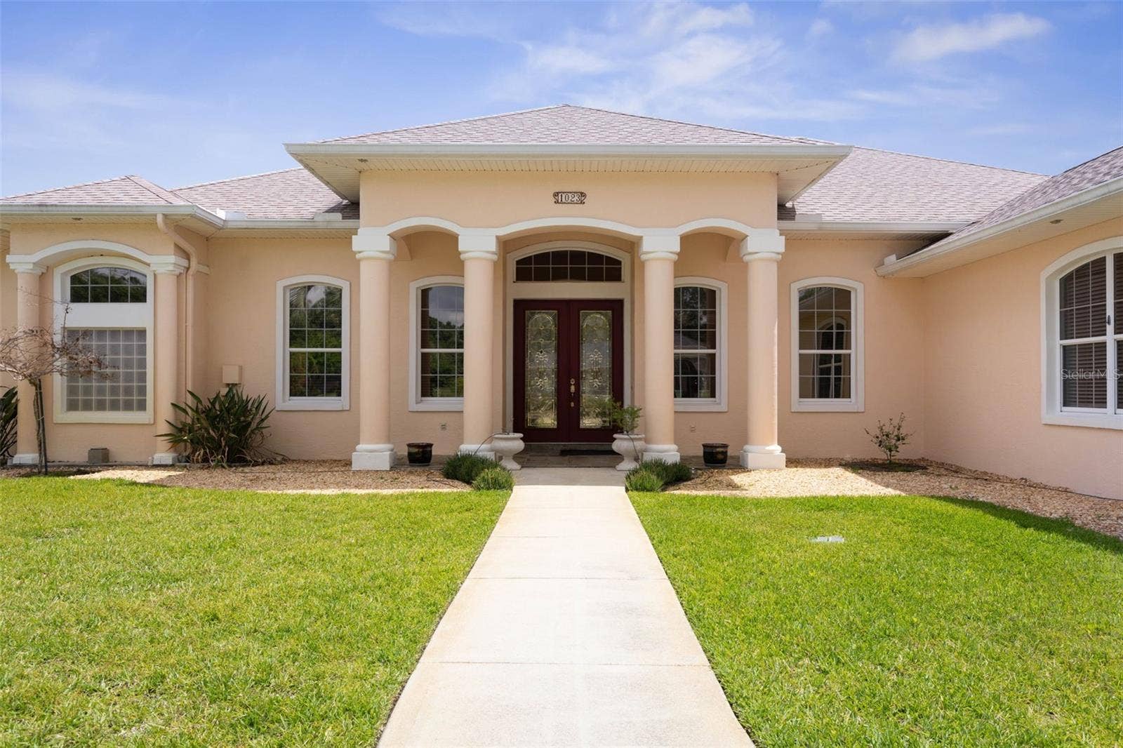 1023 HAMPSTEAD LANE, Ormond Beach, FL 32174 1023 HAMPSTEAD LANE, Ormond Beach, FL 32174