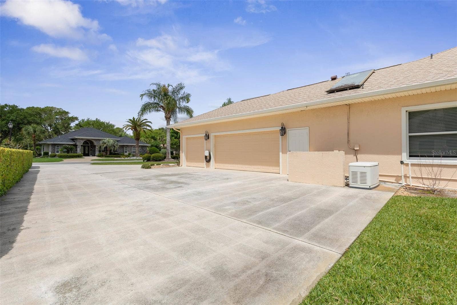 1023 HAMPSTEAD LANE, Ormond Beach, FL 32174 1023 HAMPSTEAD LANE, Ormond Beach, FL 32174