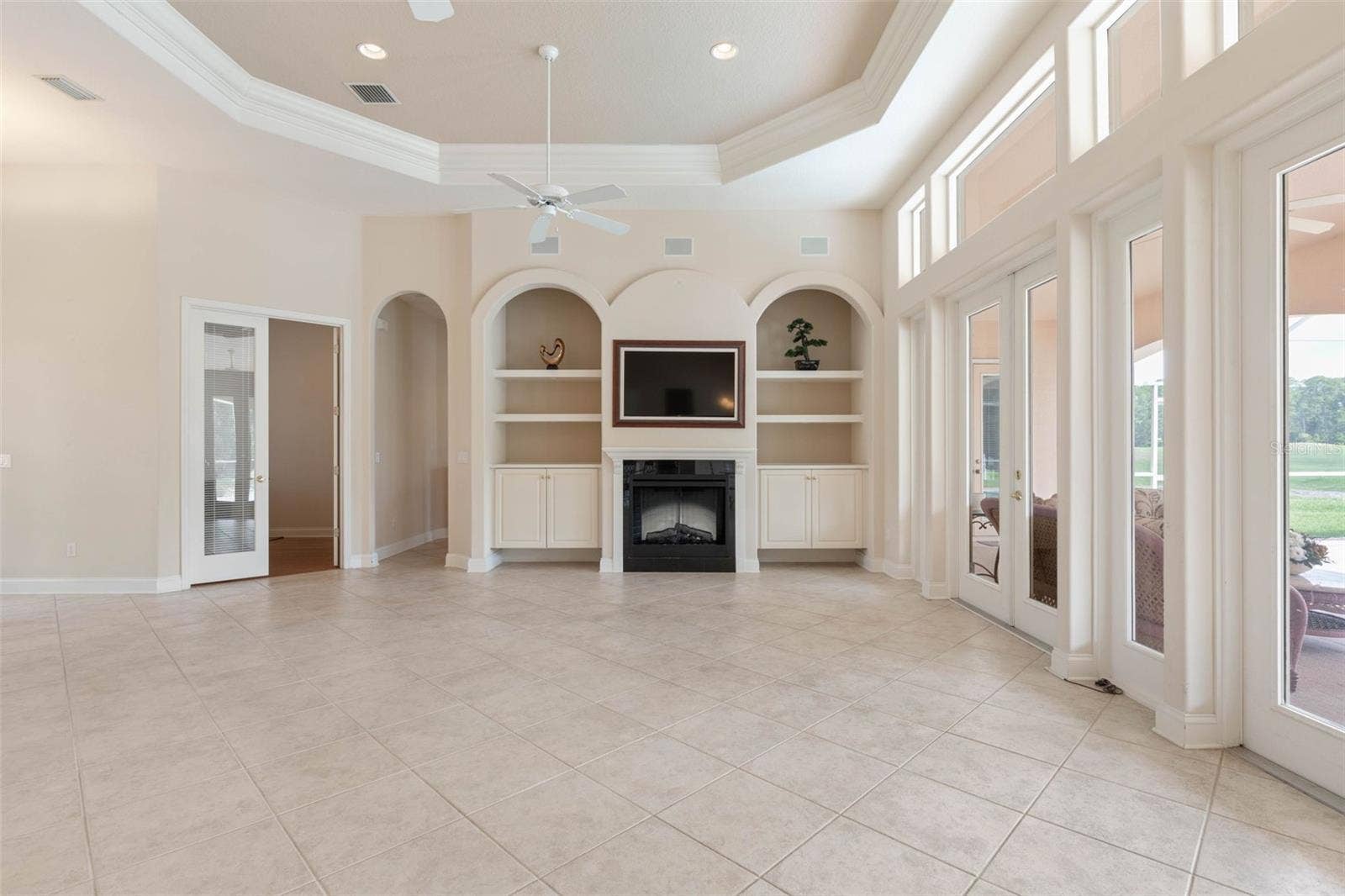 1023 HAMPSTEAD LANE, Ormond Beach, FL 32174 1023 HAMPSTEAD LANE, Ormond Beach, FL 32174