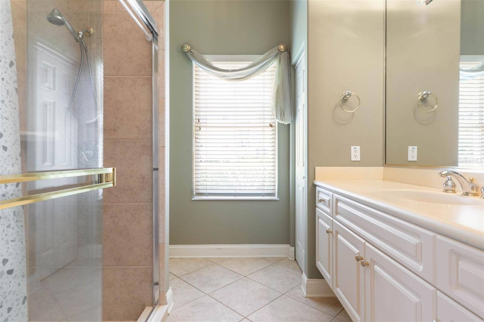 1023 HAMPSTEAD LANE, Ormond Beach, FL 32174 1023 HAMPSTEAD LANE, Ormond Beach, FL 32174