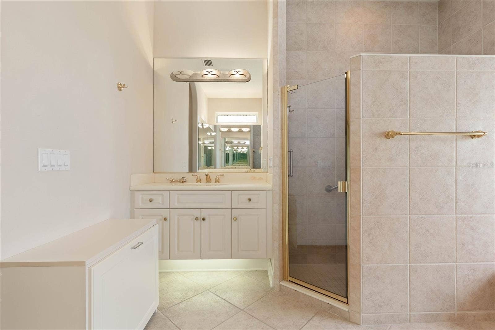 1023 HAMPSTEAD LANE, Ormond Beach, FL 32174 1023 HAMPSTEAD LANE, Ormond Beach, FL 32174