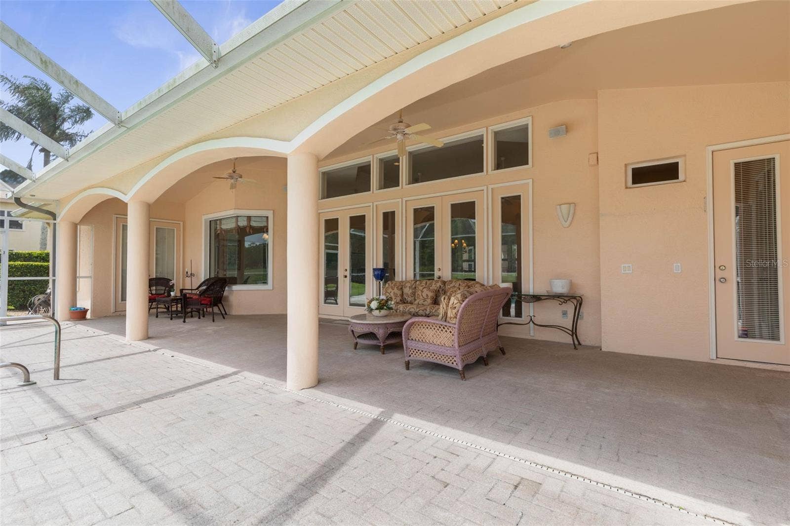 1023 HAMPSTEAD LANE, Ormond Beach, FL 32174 1023 HAMPSTEAD LANE, Ormond Beach, FL 32174