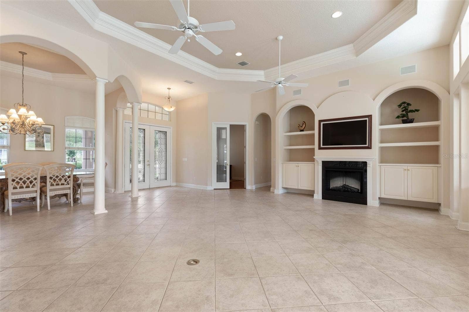 1023 HAMPSTEAD LANE, Ormond Beach, FL 32174 1023 HAMPSTEAD LANE, Ormond Beach, FL 32174
