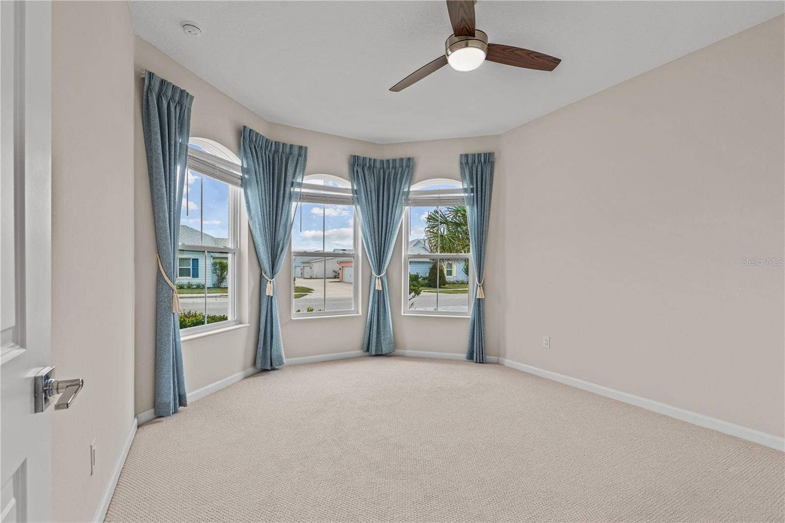 466 MARGARITAVILLE AVENUE, Daytona Beach, FL 32124 Guest Bed 1 with Stunning Windows