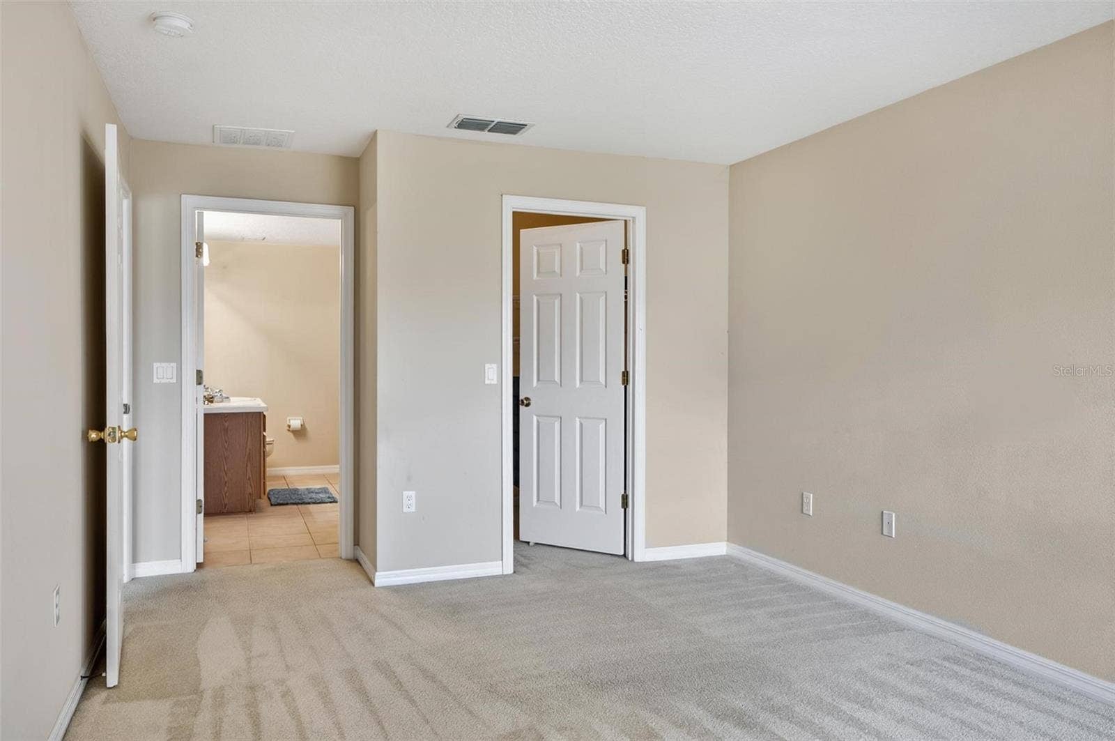 1 ETHAN PL, Palm Coast, FL 32164
