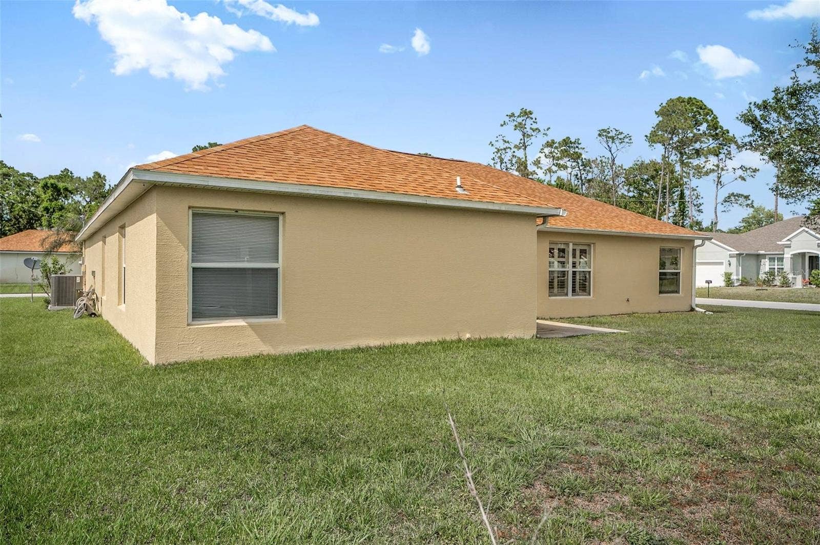 1 ETHAN PL, Palm Coast, FL 32164
