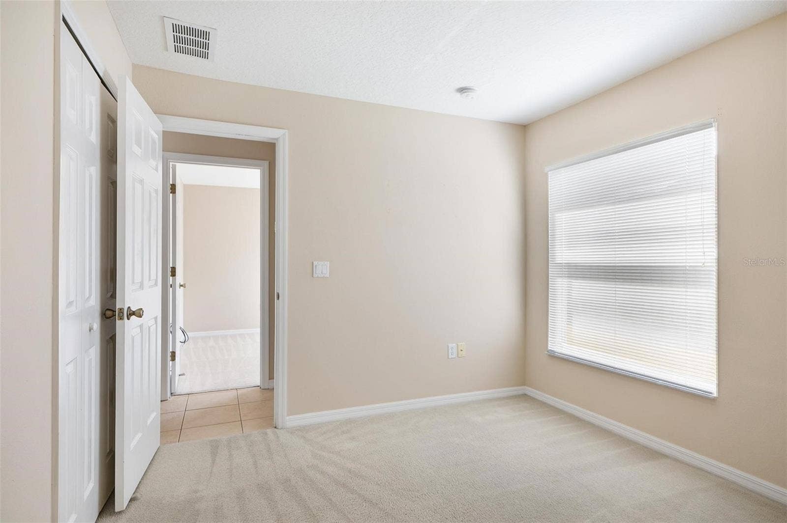 1 ETHAN PL, Palm Coast, FL 32164