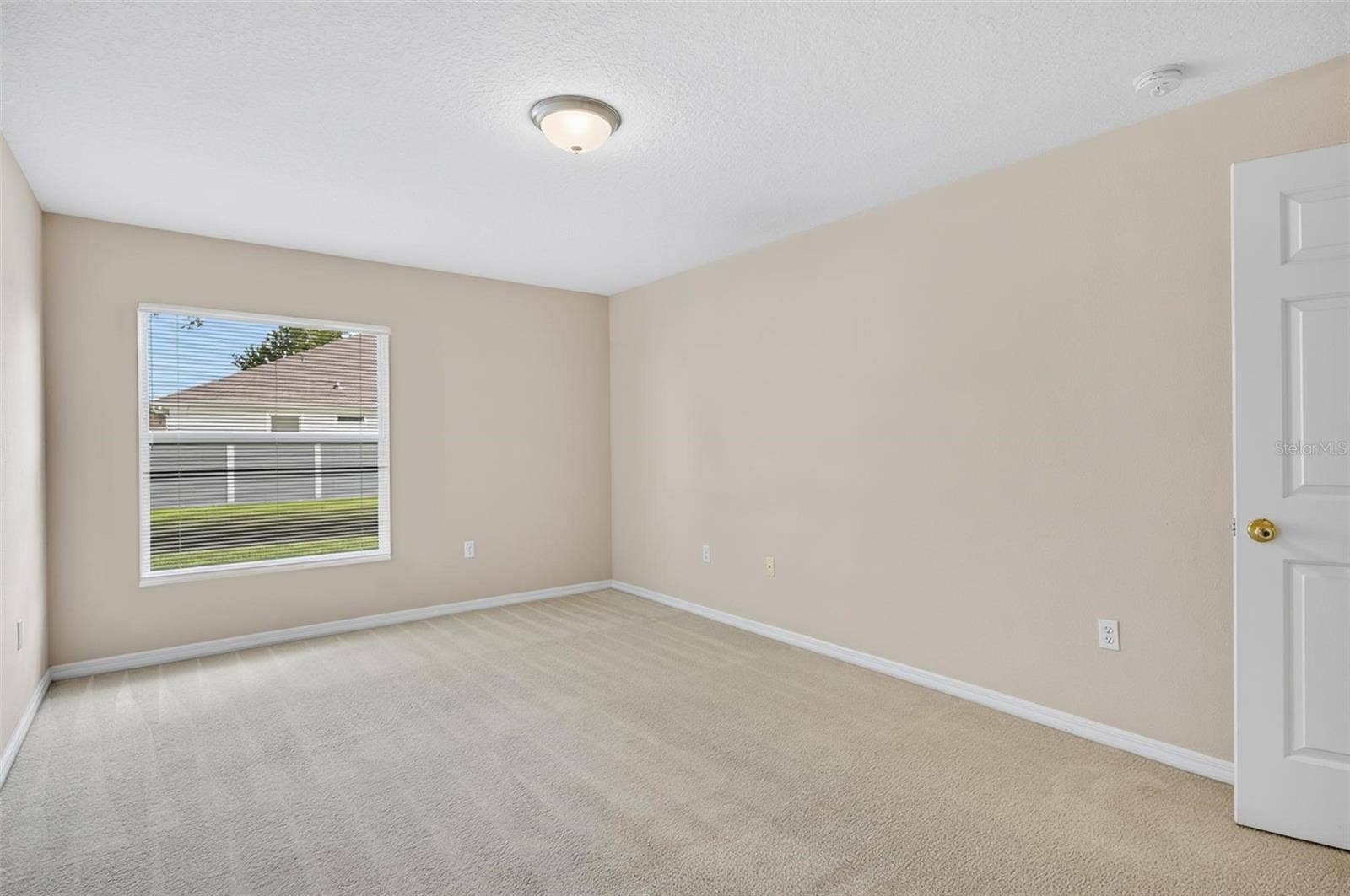 1 ETHAN PL, Palm Coast, FL 32164