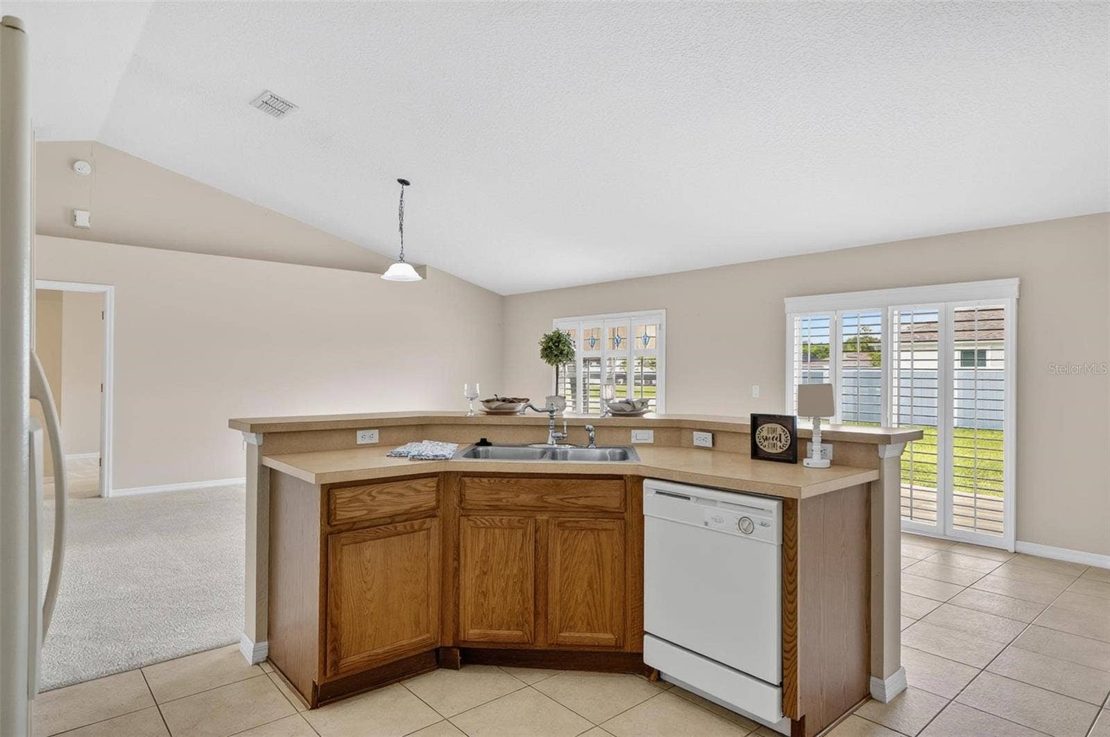 1 ETHAN PL, Palm Coast, FL 32164